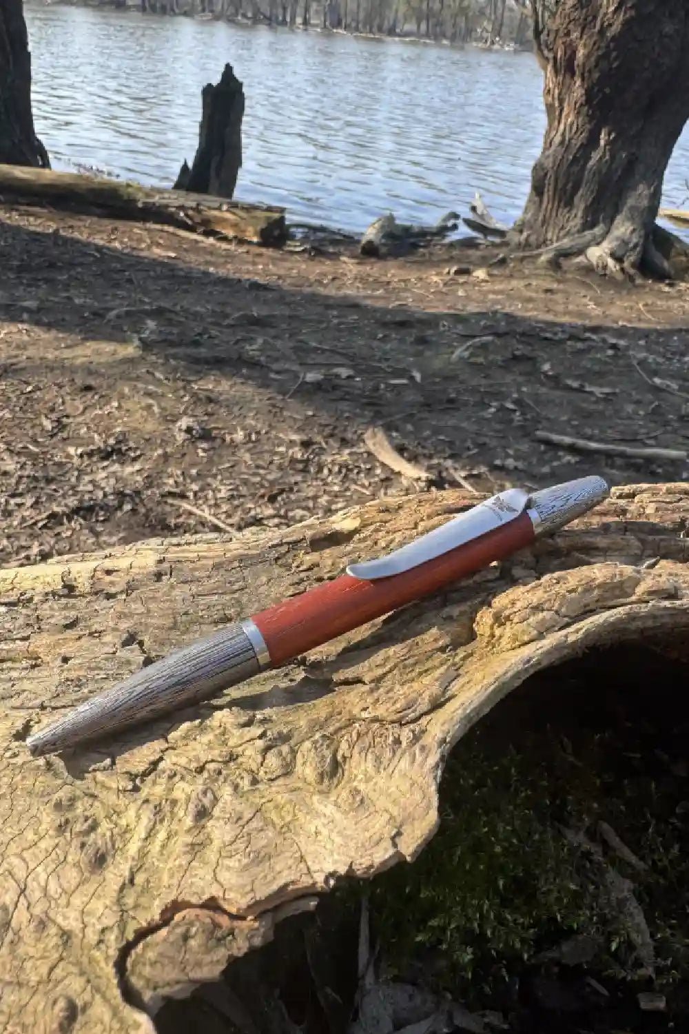 Kugelschreiber „ Kokon“ aus Damaszenerstahl - Blechfalter